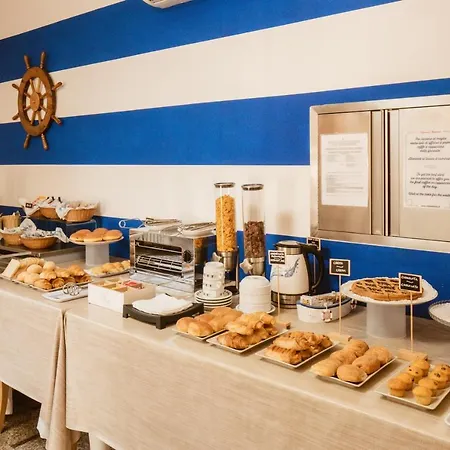 酒店 德尔玛尔酒店