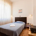 Hotel Del Mare 2*