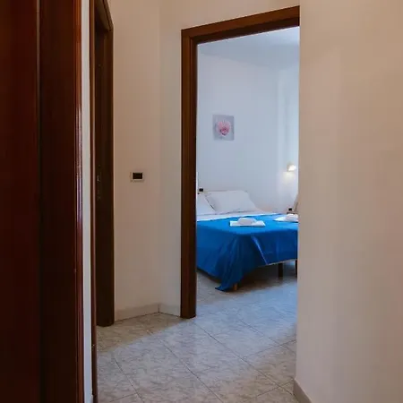 Del Mare Отель 2*