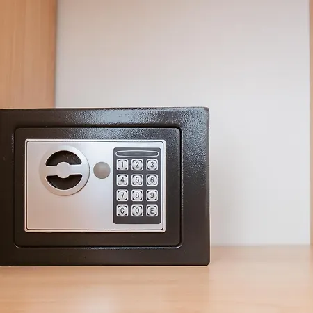 Отель Del Mare 2*