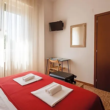 Del Mare Hotel 2*